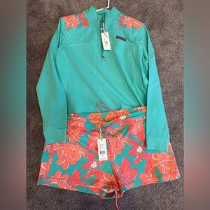 Vineyard Vines In Bloom Terry 1/4 Zip Pullover & Floral Shorts Set NWT